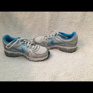 Women’s Nike Air Max Moto+